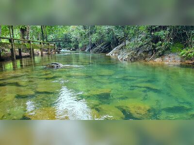 Than Mayom Waterfall, Koh Chang, Thailand