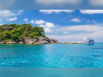 Hideaway Bay, Similan Islands, Thailand