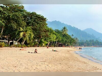 Lonely Beach, Koh Chang, Thailand