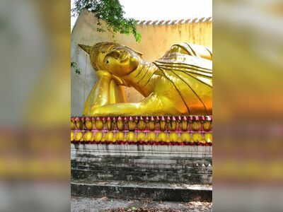 Wat Phra Phutthabat, Surin, Thailand