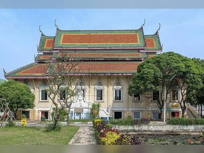 Wat Thung Si Mueang, Ubon Ratchathani, Thailand