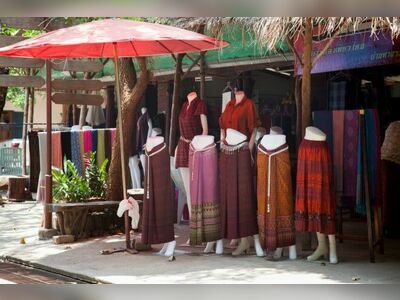 Silk Weaving Villages (Ban Tha Sawang), Surin, Thailand