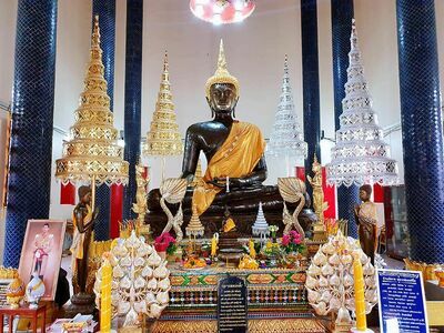 Wat Si Chomphu Ong Tue, Nong Khai, Thailand