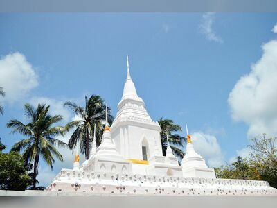 Wat Phu Khao Noi, Koh Phangan, Thailand