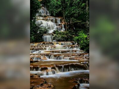 Pha Charoen Waterfall, Tak, Thailand
