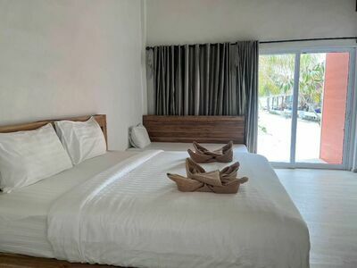 Andaman Resort Beach, Koh Lipe, Thailand