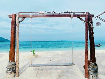 Andaman Resort Beach, Koh Lipe, Thailand