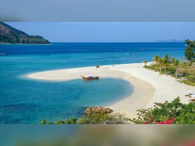 Andaman Resort Beach, Koh Lipe, Thailand