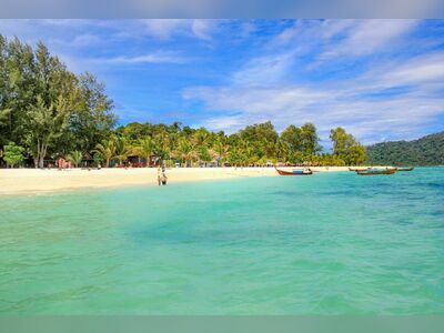 Sunrise Beach (Hat Chao Ley), Koh Lipe, Thailand
