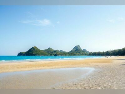 Prachuap Bay, Prachuap Khiri Khan, Thailand