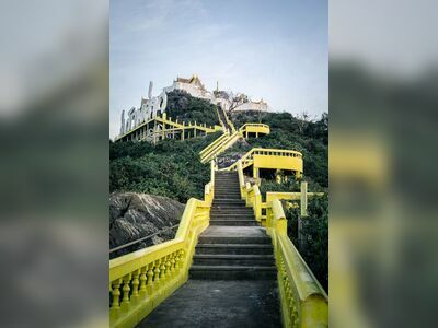 Khao Chong Krachok, Prachuap Khiri Khan, Thailand