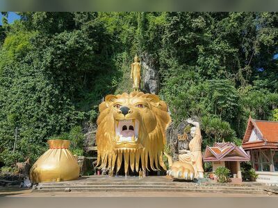 Wat Tham Sing, Chumphon, Thailand