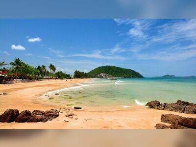 Hat Sai Ri Beach, Chumphon, Thailand