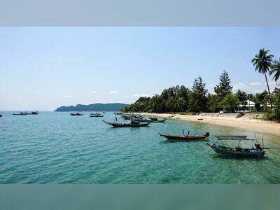 Hat Sai Ri Beach, Chumphon, Thailand
