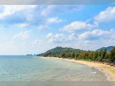 Hat Sai Ri Beach, Chumphon, Thailand