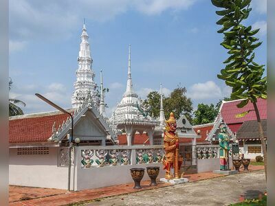 Wat Pradoem, Chumphon, Thailand