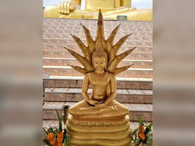 Wat Saphan Khee Lek