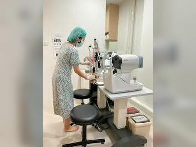 Orthopedic and Eye Clinic Dr. Pratthana (Eye Specialist) – Dr. Atichat (Orthopedic Specialist)