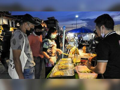 Saturday Night Market, Surat Thani