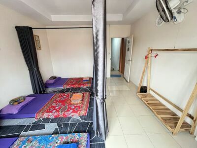 Kham Paeng Massage
