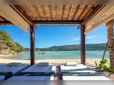 Phi Phi CoCo Beach Resort