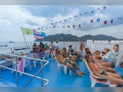 Ferry from Phi Phi Islands to Phuket with Dropoff Service by Royal Jet Cruiser