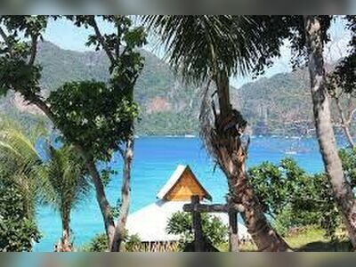 HIP Seaview Resort @ Phi Phi