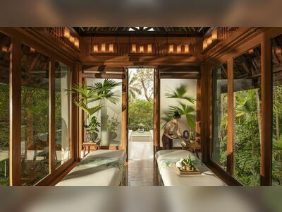 The Four Seasons Spa