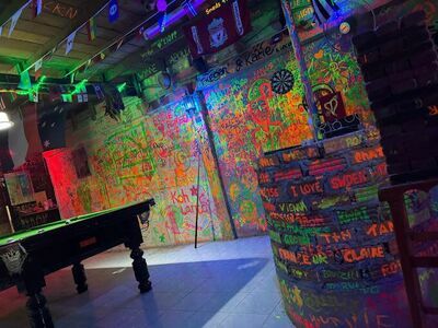 Joker Bar