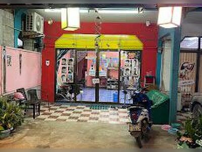 Song Salon & Barber
