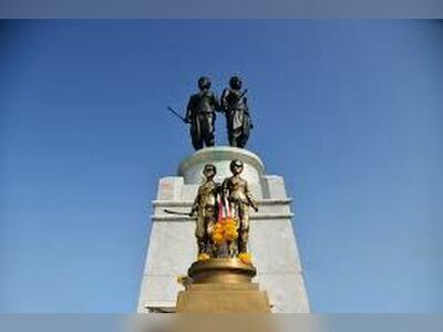 Tao Thep Kasattri and Tao Sri Sunthon Monument