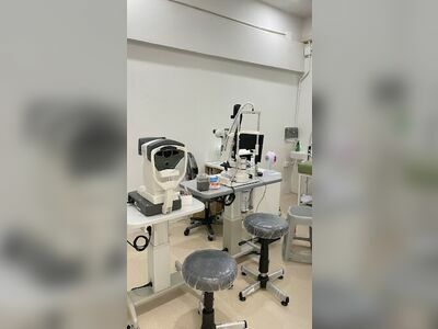 Satthawat Satthawat Eye Clinic