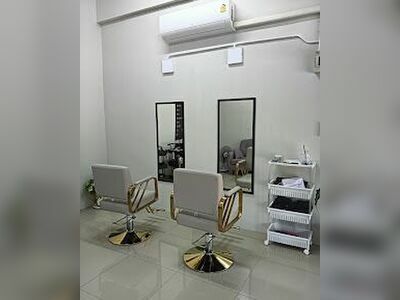 Kwan's Hair Studio