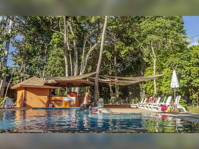Lanta Pearl Beach Resort