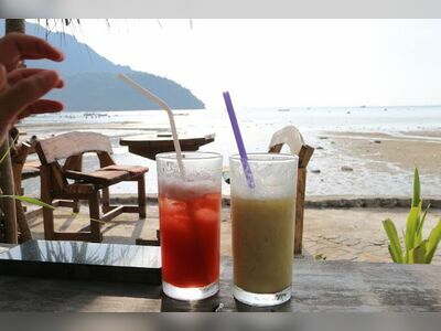 Sunflower Beach Bar
