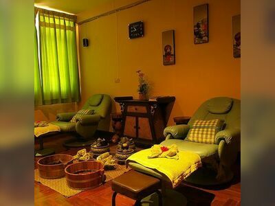 he Anchana Spa