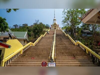 Wat Khao Takiab