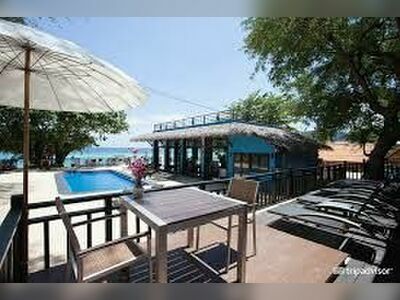 Phi Phi Longbeach Resort & Villa
