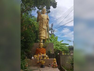 Wat Saphan Khee Lek