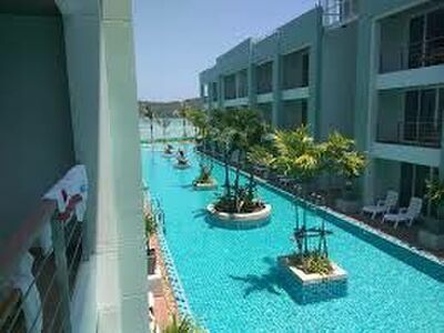 Phi Phi Harbour View Hotel
