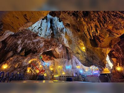 Wat Tham Phet Phiman