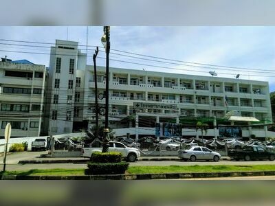Phunphin Hospital