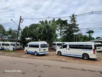 Minivan services