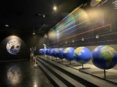 Phun Phin Geology Museum