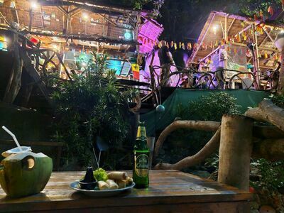 Rock Bar
