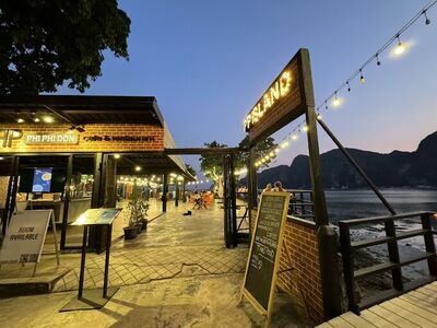 Phi Phi Don cafe and restaurant