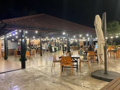 Phi Phi Don cafe and restaurant
