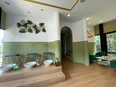 Royal Palm Spa