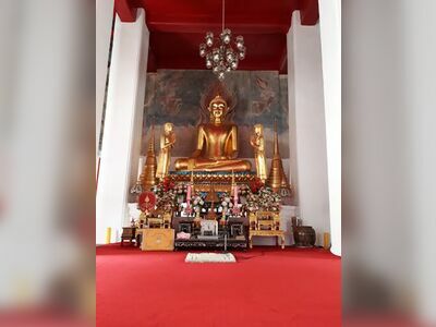 Phai Lom Temple, Royal Buddhist Temple