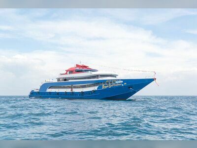 Ferry from Phi Phi Islands to Phuket with Dropoff Service by Royal Jet Cruiser